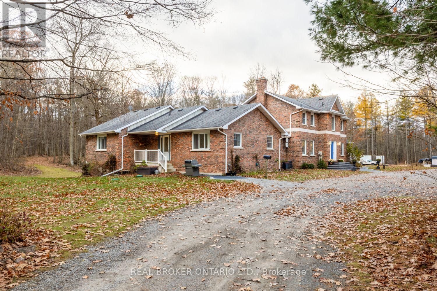 398 Sandy Hook Road, Kawartha Lakes (Manvers), ON - Outdoor