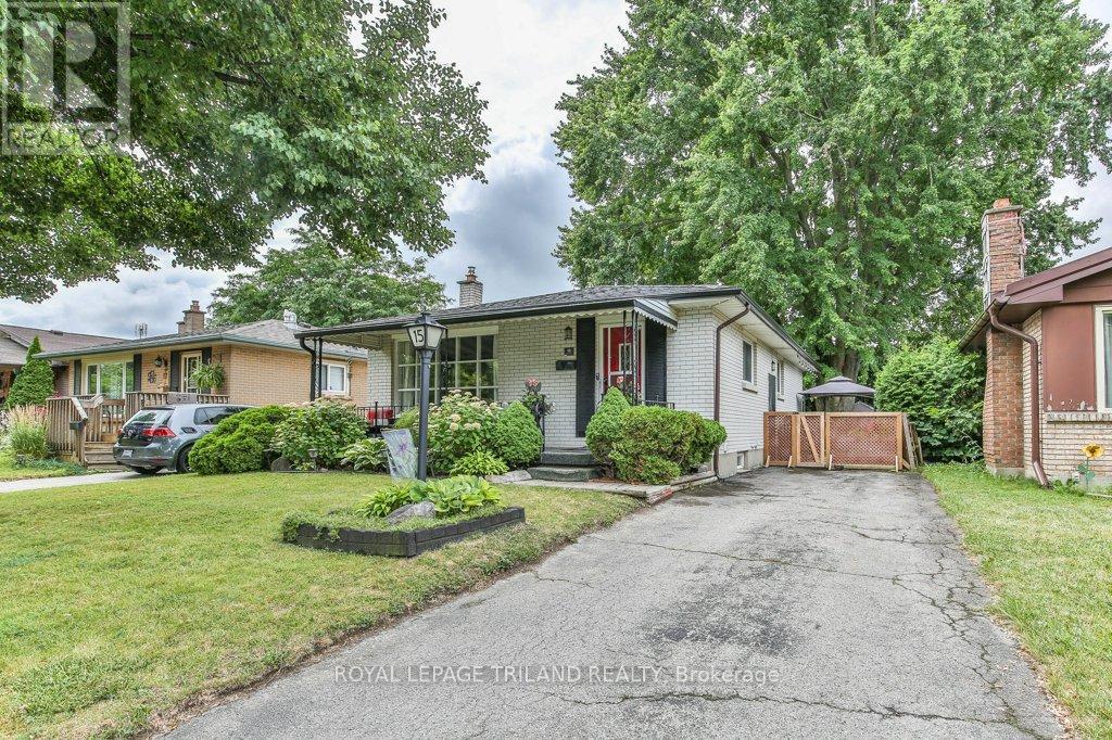 15 Talavera Crescent, London East (East I), ON - Outdoor With Deck Patio Veranda