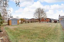 spacious back yard -