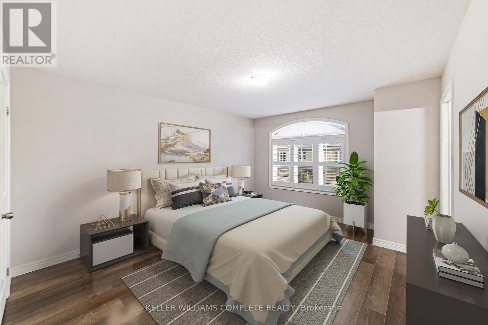 14 Serenity Lane, Hamilton, ON - Indoor Photo Showing Bedroom