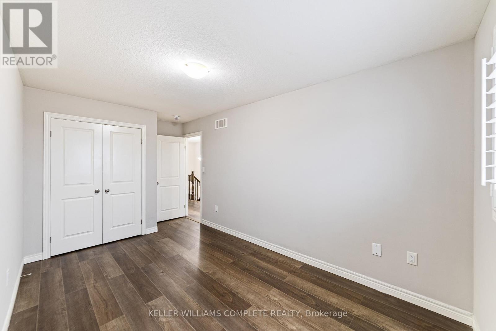 14 Serenity Lane, Hamilton, ON - Indoor Photo Showing Other Room