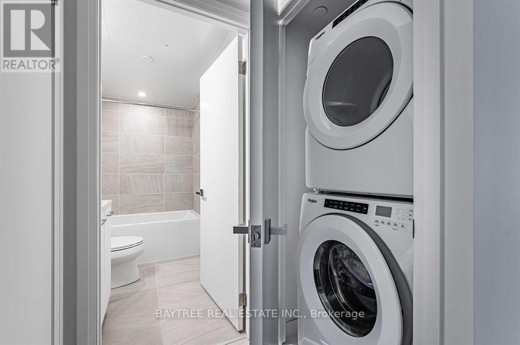 334 - 33 Frederick Todd Way, Toronto, ON - Indoor Photo Showing Laundry Room