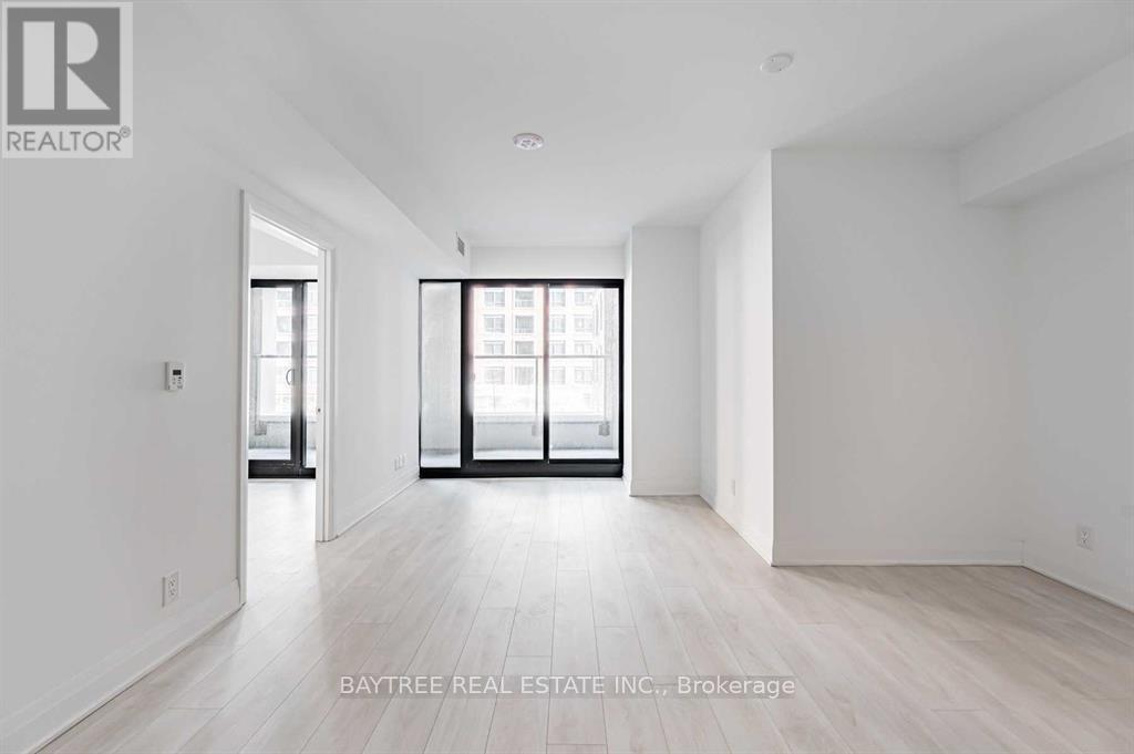 334 - 33 Frederick Todd Way, Toronto, ON - Indoor Photo Showing Other Room