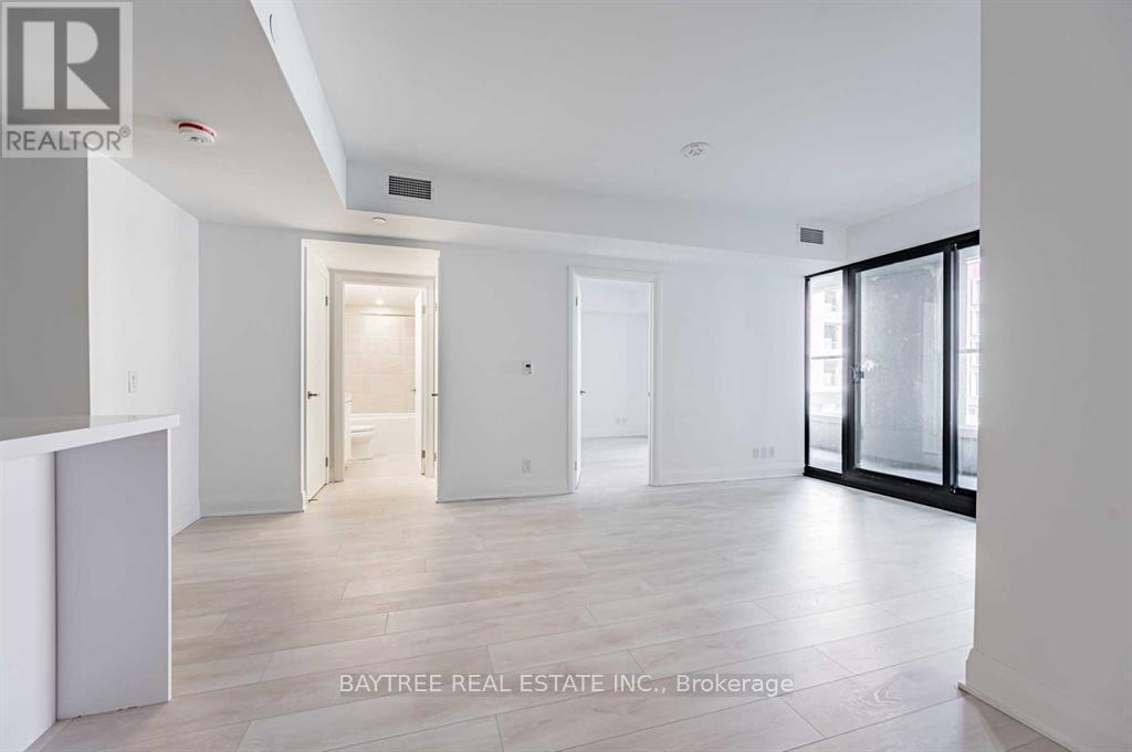 334 - 33 Frederick Todd Way, Toronto, ON - Indoor Photo Showing Other Room