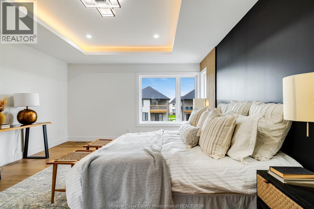 227 Cowan Court, Amherstburg, ON - Indoor Photo Showing Bedroom