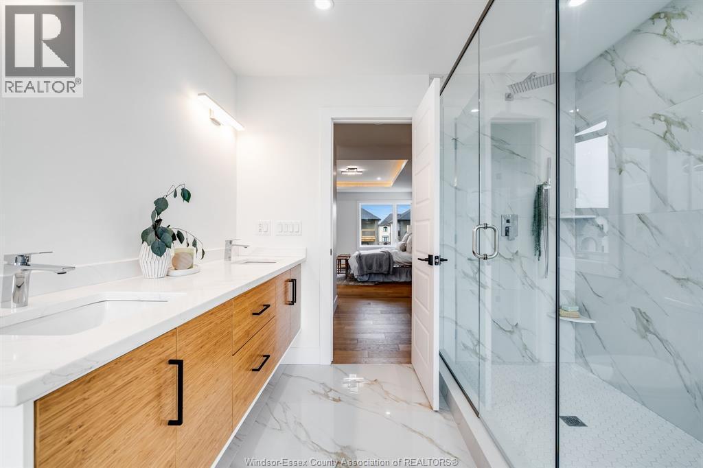 227 Cowan Court, Amherstburg, ON - Indoor Photo Showing Bathroom