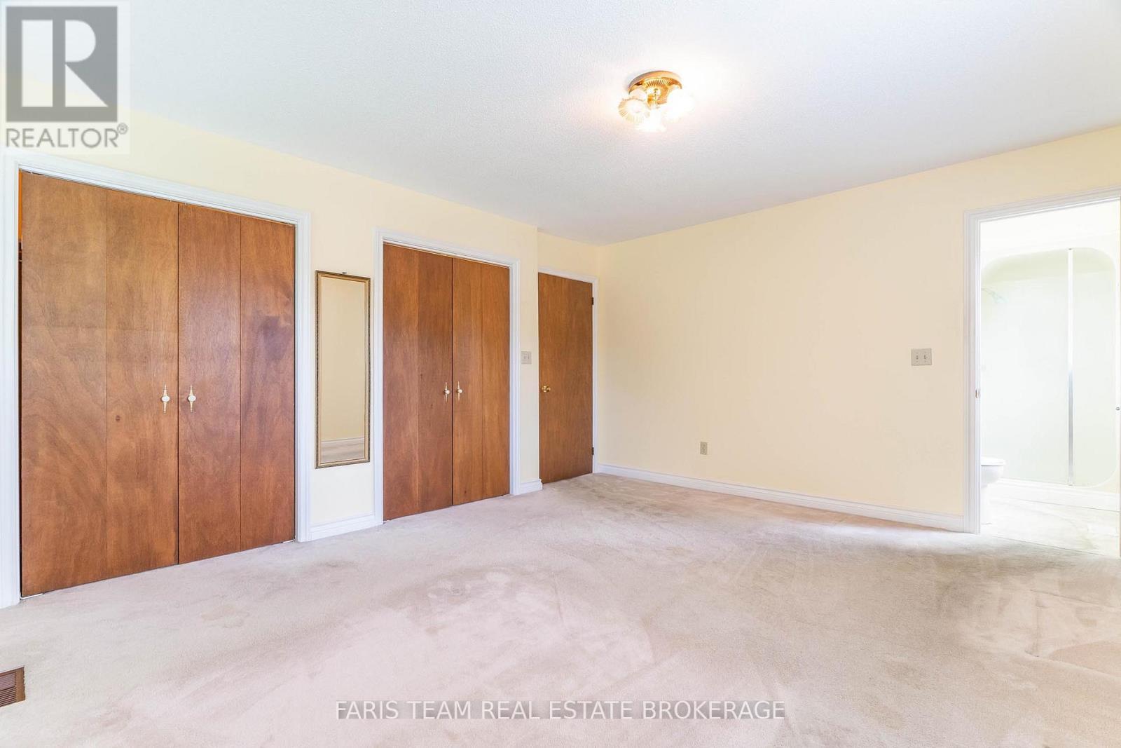 53 Maple Drive, Orillia, ON - Indoor Photo Showing Other Room