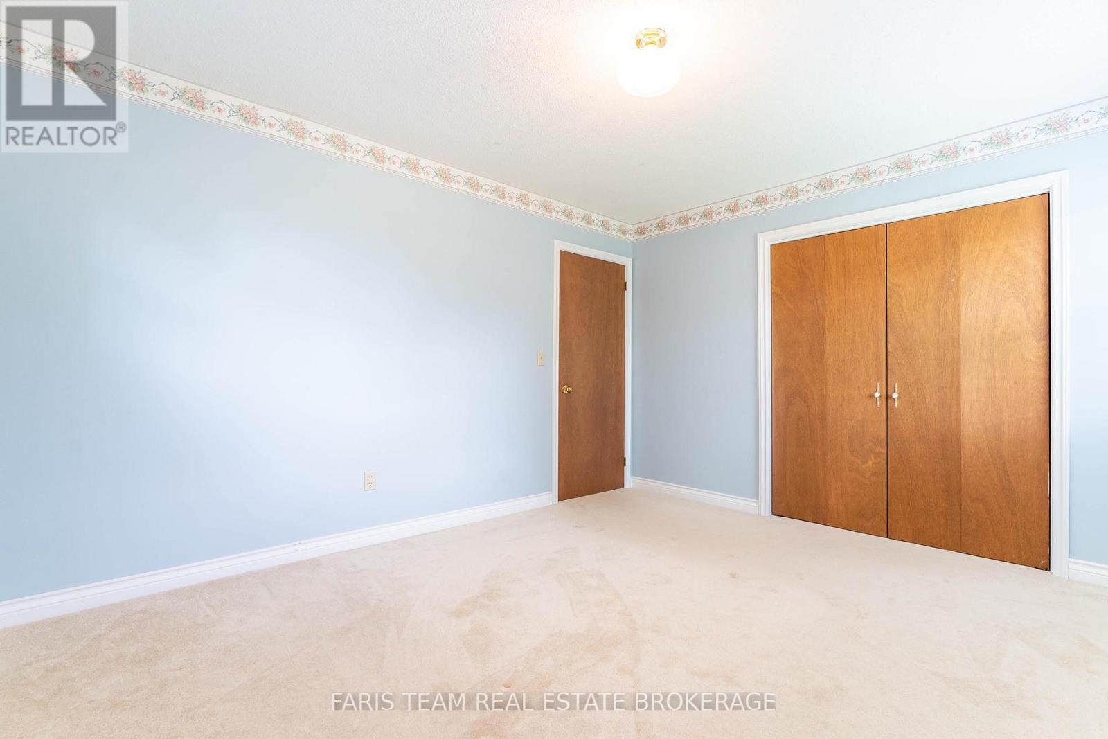 53 Maple Drive, Orillia, ON - Indoor Photo Showing Other Room