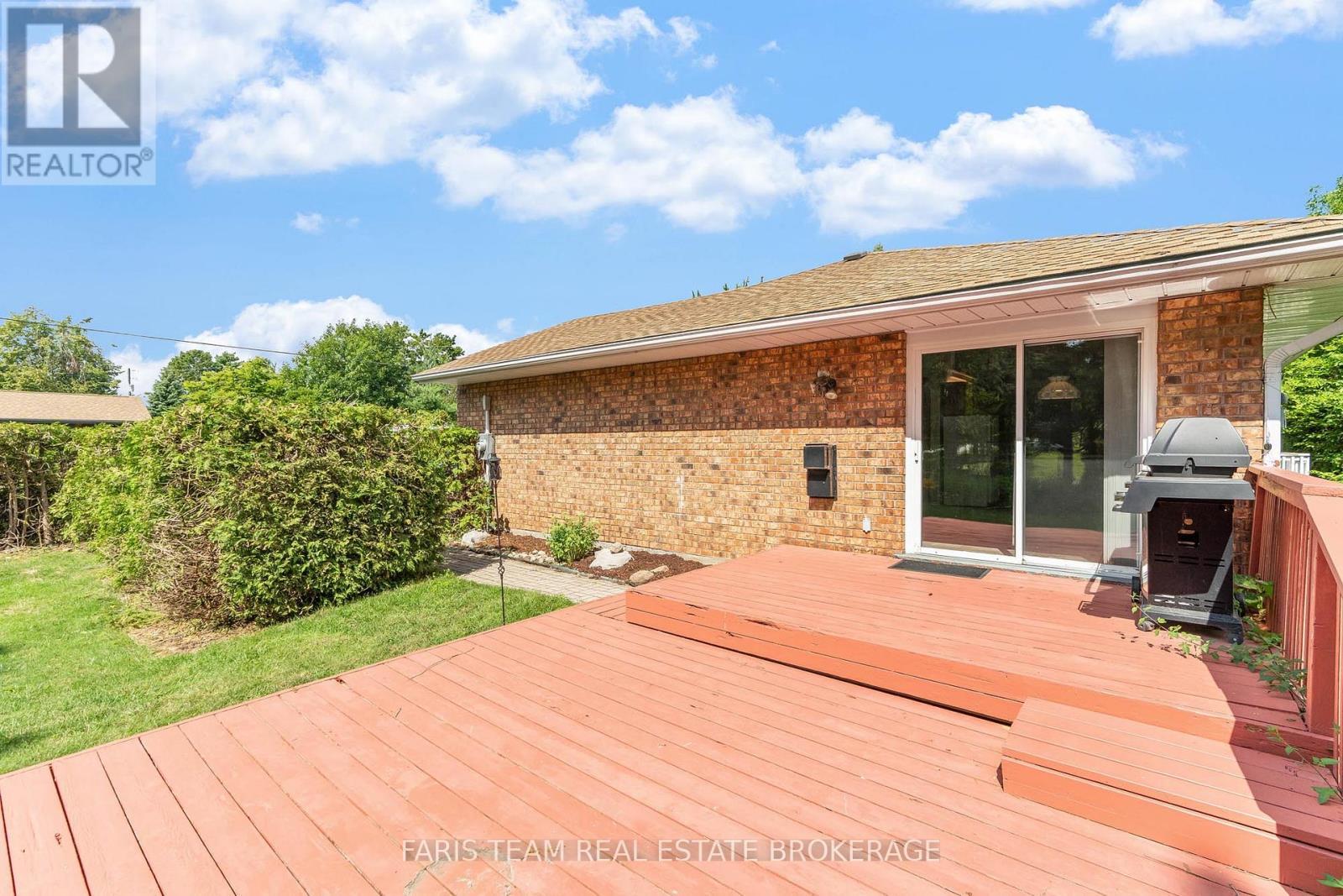 53 Maple Drive, Orillia, ON - Outdoor With Deck Patio Veranda