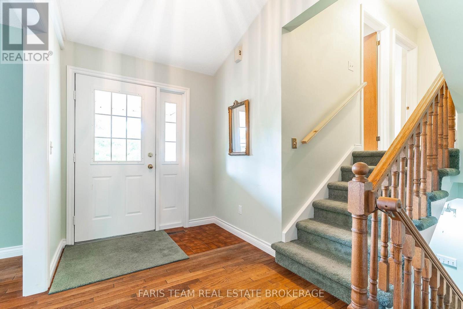 53 Maple Drive, Orillia, ON - Indoor Photo Showing Other Room