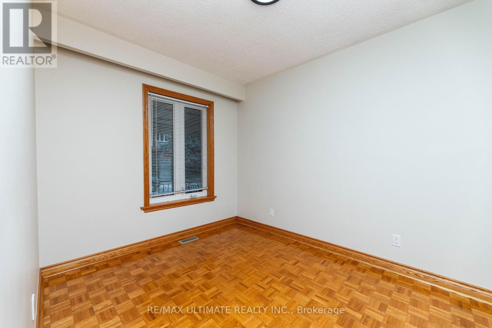 Main - 448 Salem Avenue N, Toronto, ON - Indoor Photo Showing Other Room