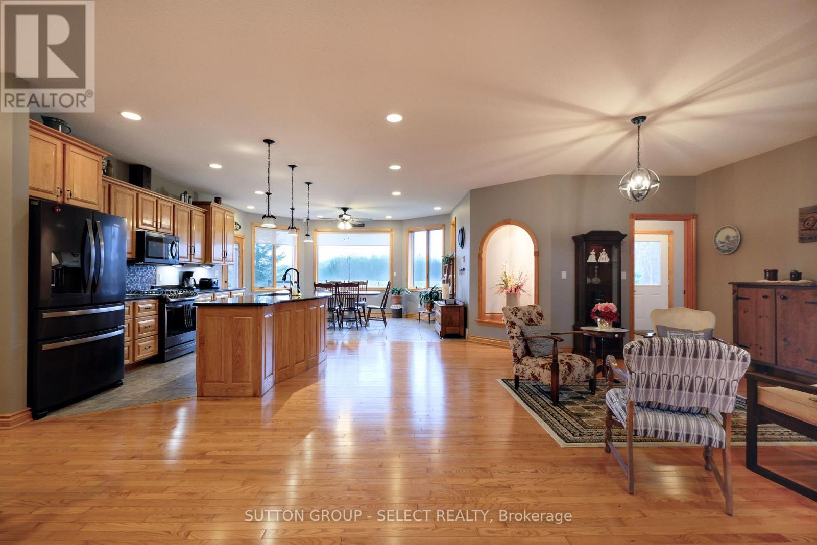 7284 Calvert Drive, Strathroy-Caradoc, ON - Indoor