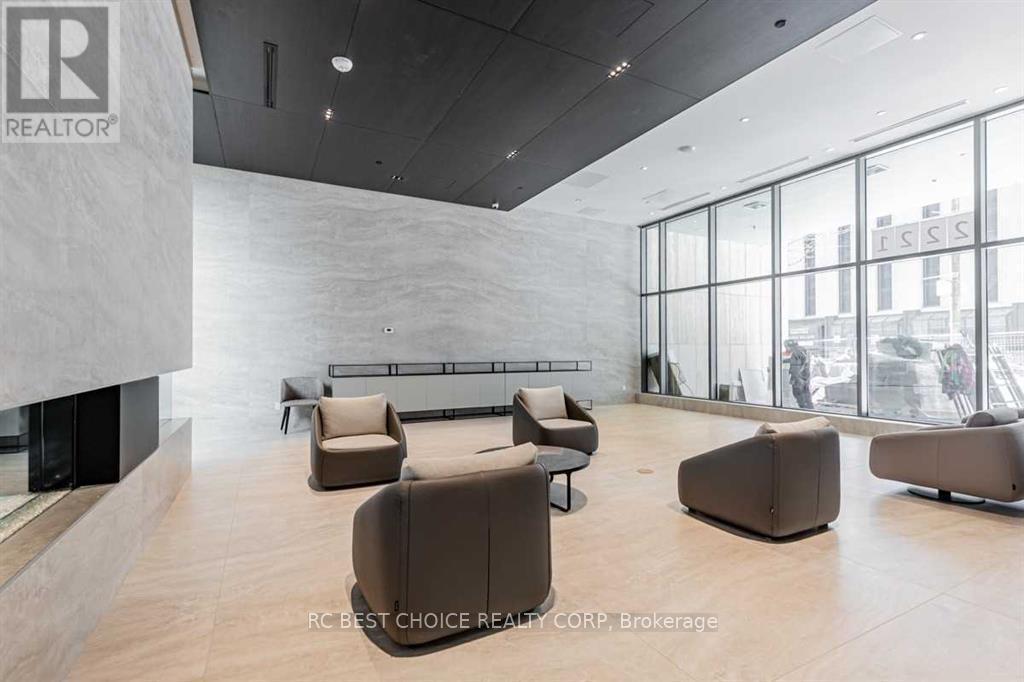 1803 - 2221 Yonge Street, Toronto, ON - Indoor Photo Showing Other Room