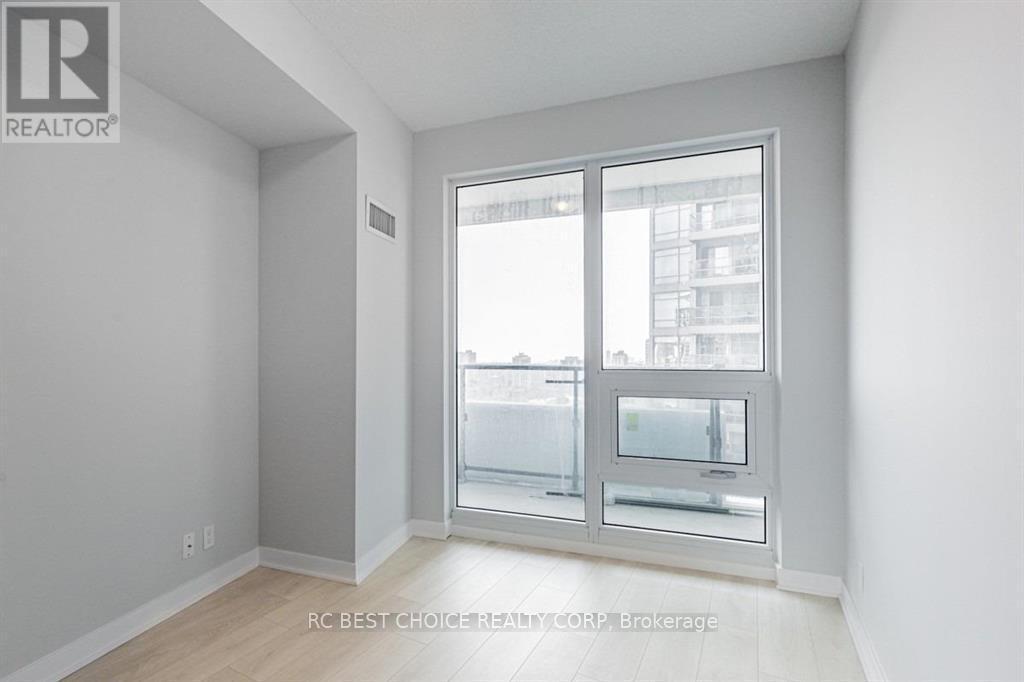 1803 - 2221 Yonge Street, Toronto, ON - Indoor Photo Showing Other Room