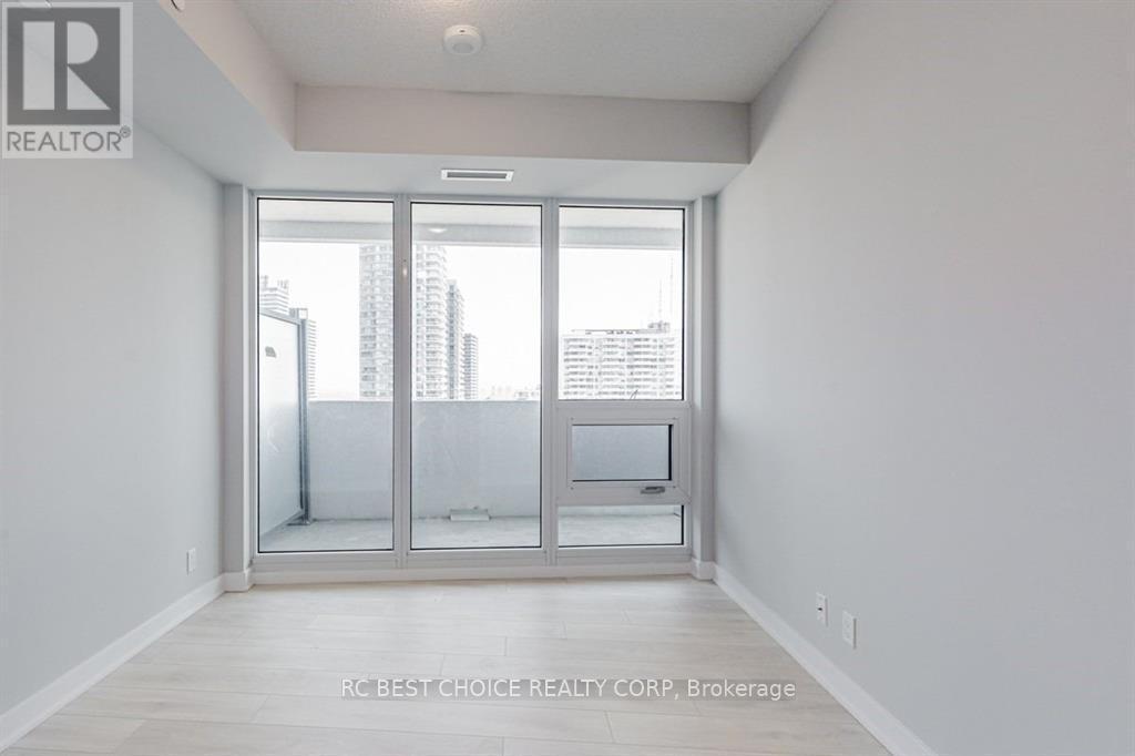 1803 - 2221 Yonge Street, Toronto, ON - Indoor Photo Showing Other Room