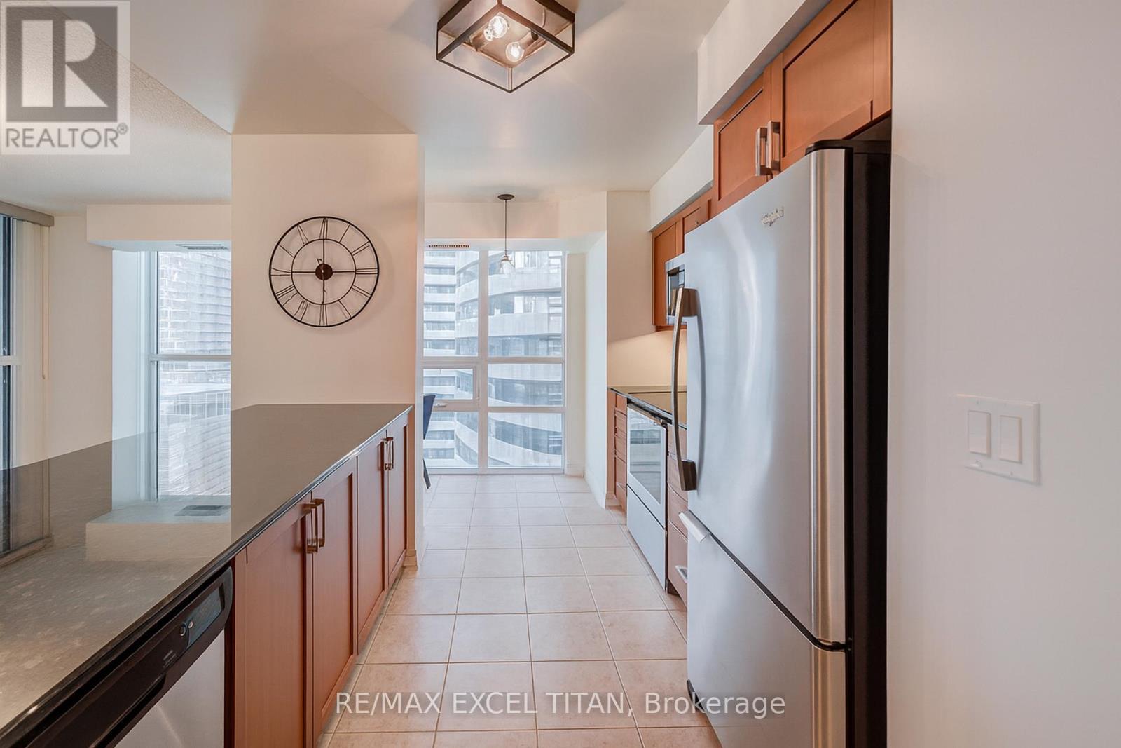 2006 - 19 Grand Trunk Crescent, Toronto, ON - Indoor