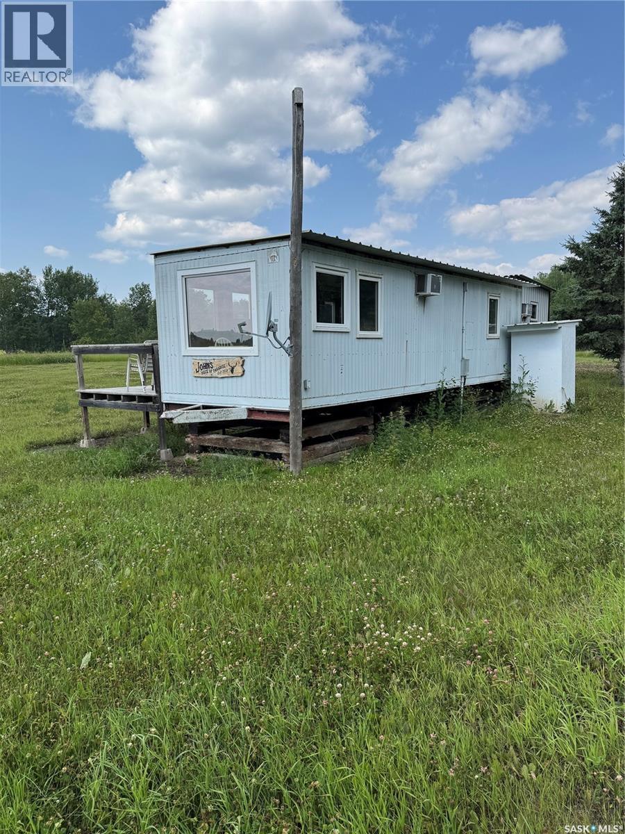 3 Quarters With Yard Site Near Endeavour, Endeavour, SK