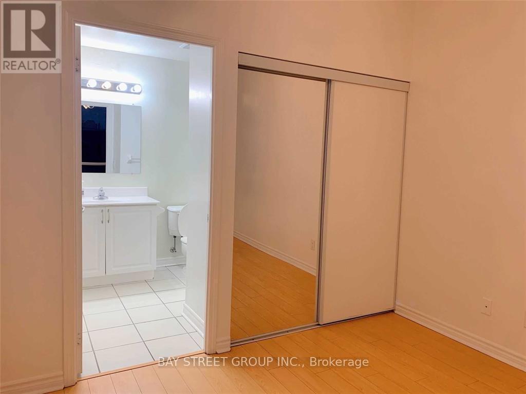 3705 - 388 Prince Of Wales Drive, Mississauga, ON - Indoor Photo Showing Other Room