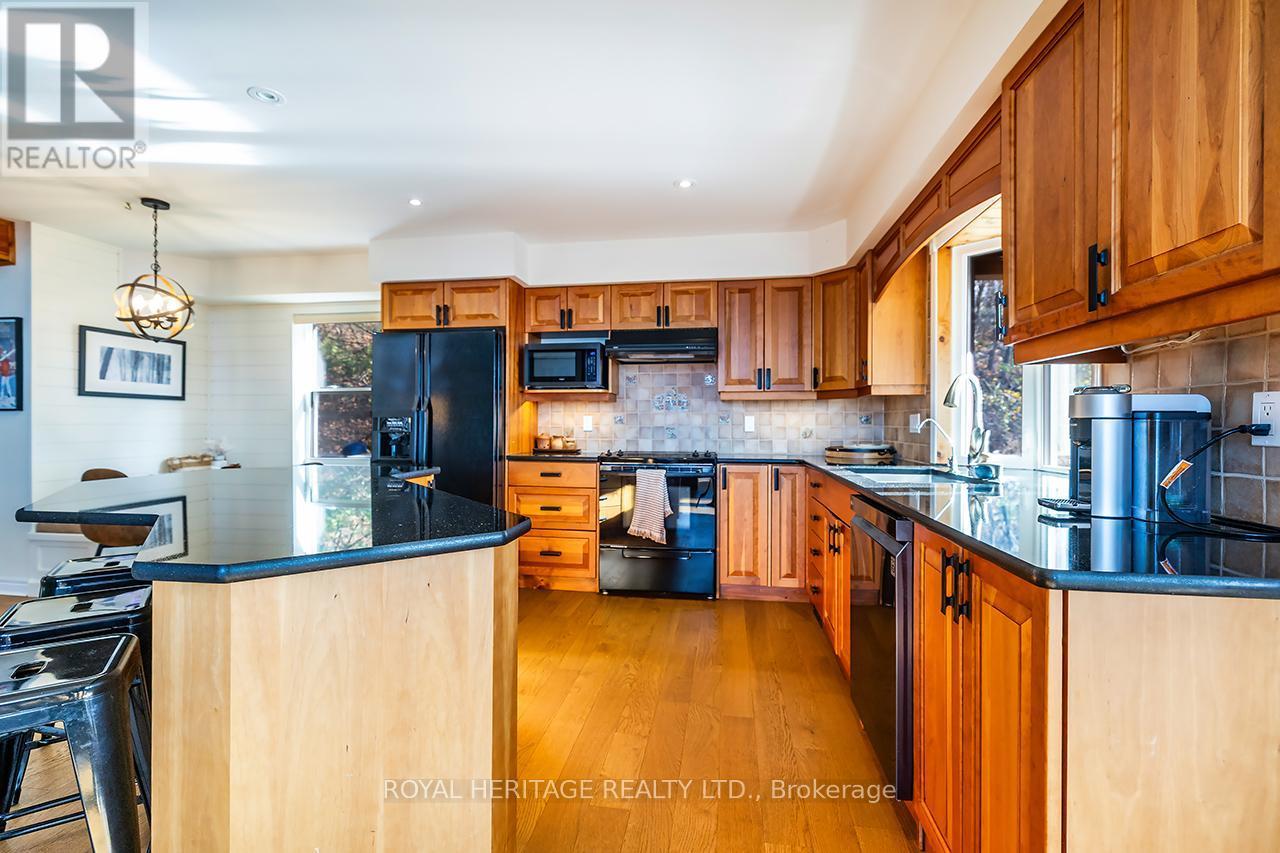 7 - 7214 County 18 Road, Alnwick/Haldimand, ON - Indoor Photo Showing Kitchen