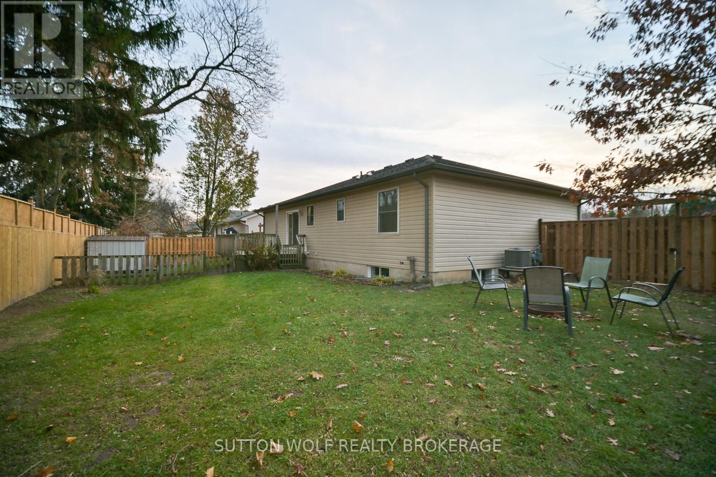 29 Pittao Place, Strathroy-Caradoc (Ne), ON - Outdoor