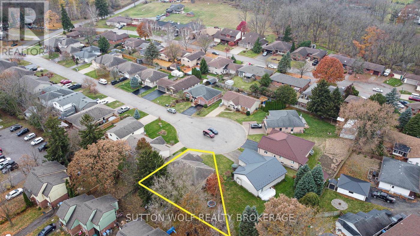 29 Pittao Place, Strathroy-Caradoc (Ne), ON - With View