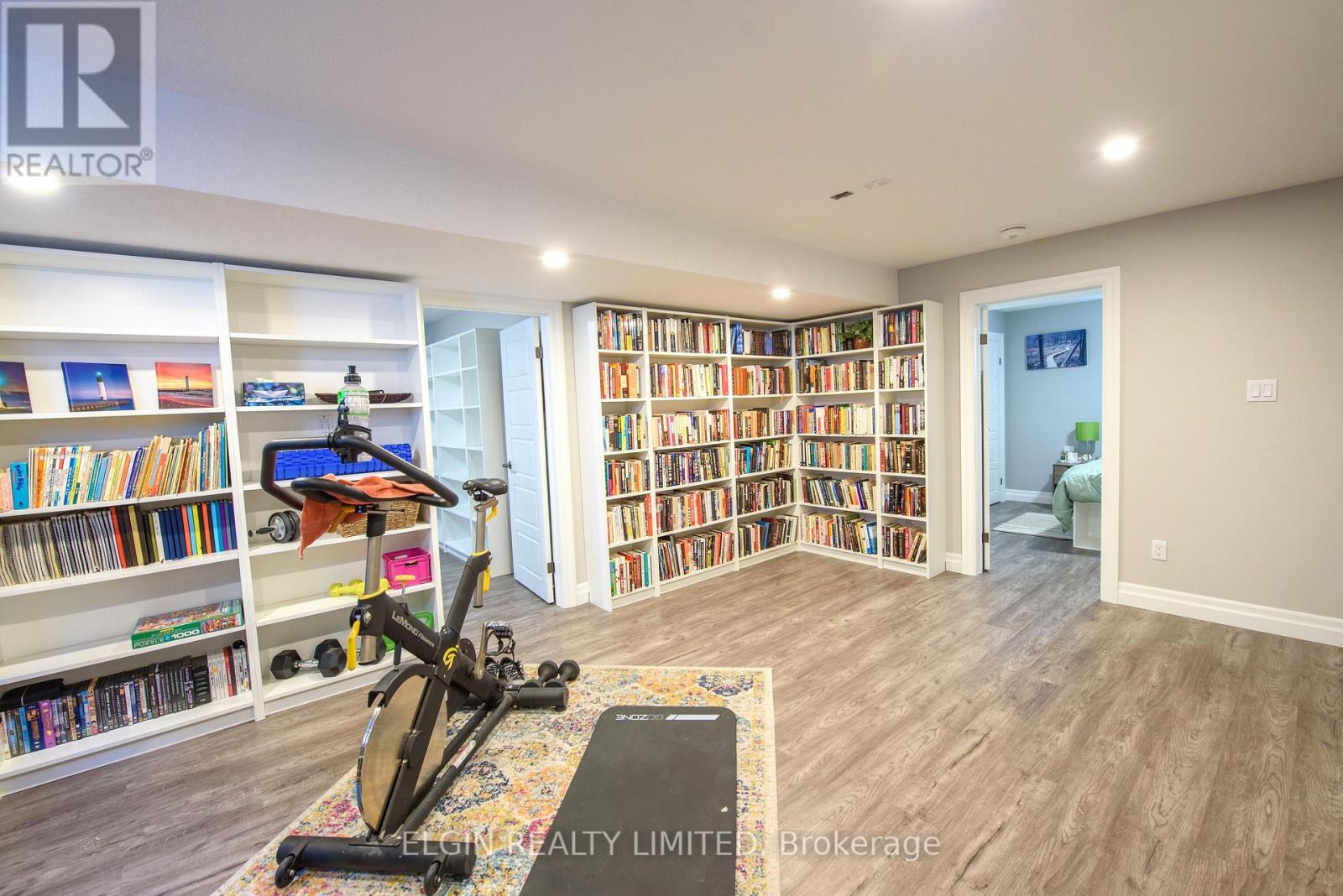 8 Auburn Drive, St. Thomas, ON - Indoor