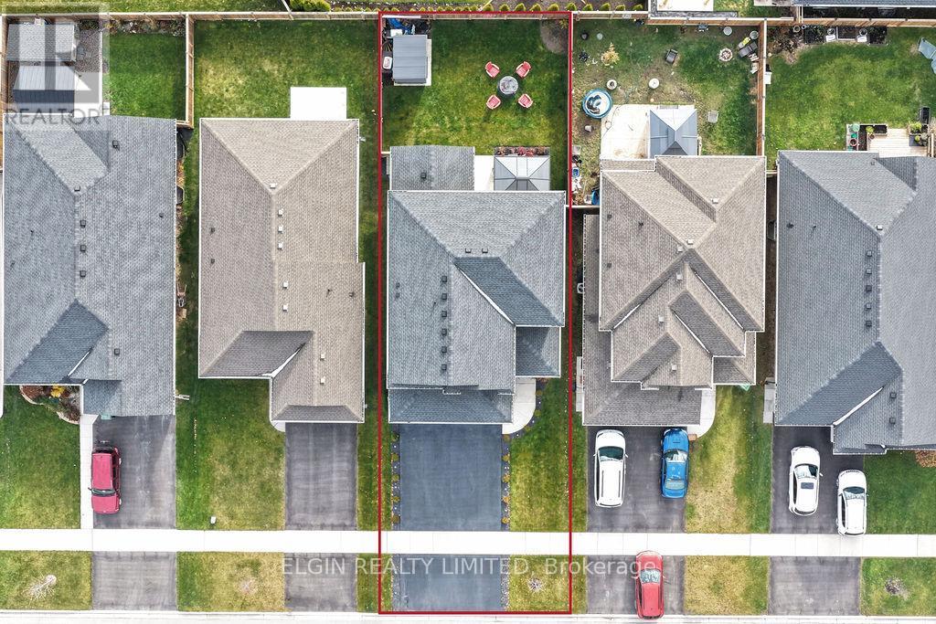 8 Auburn Drive, St. Thomas, ON -