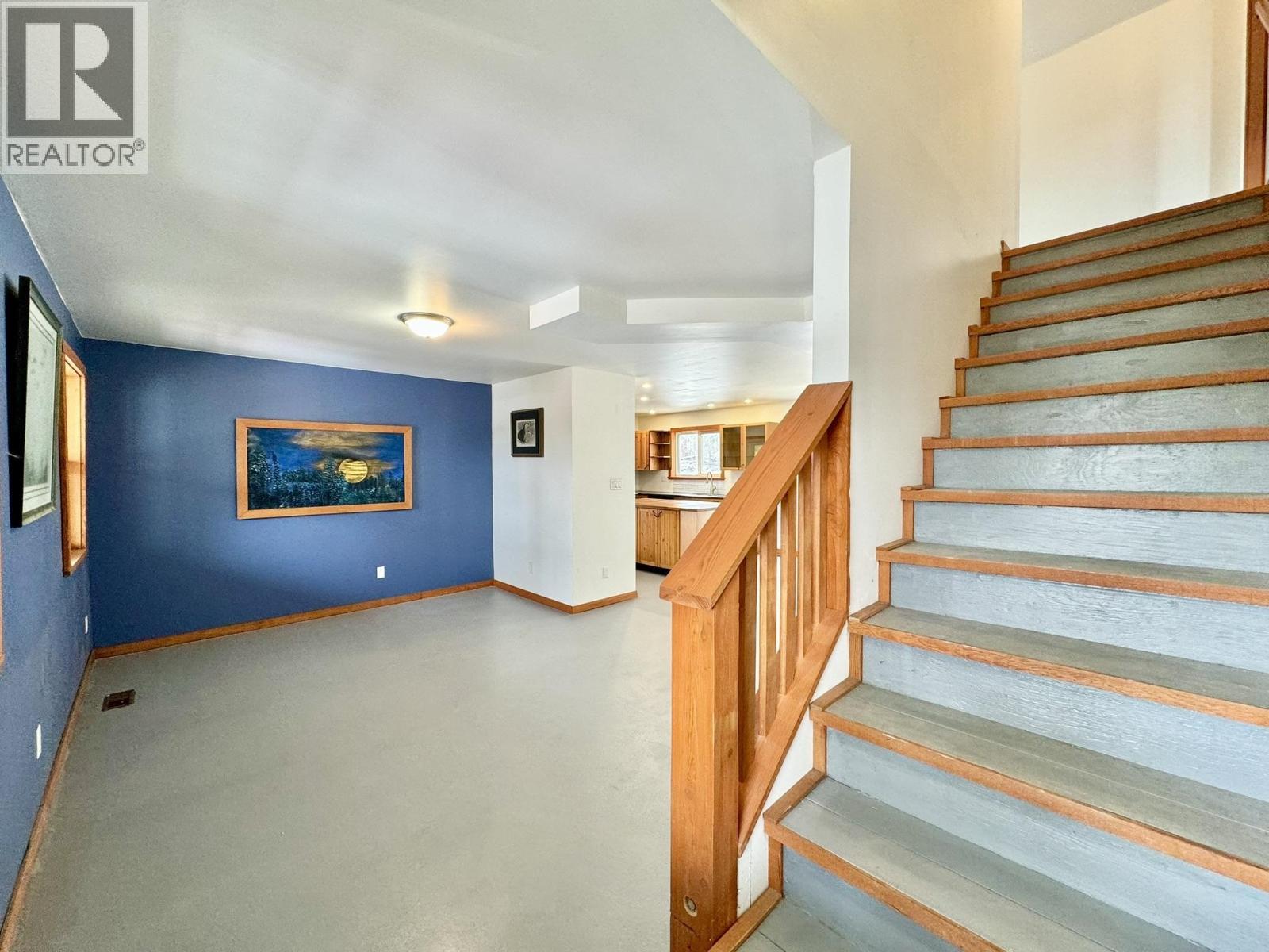 6352 Wolfe Road, Horse Lake, BC - Indoor Photo Showing Other Room