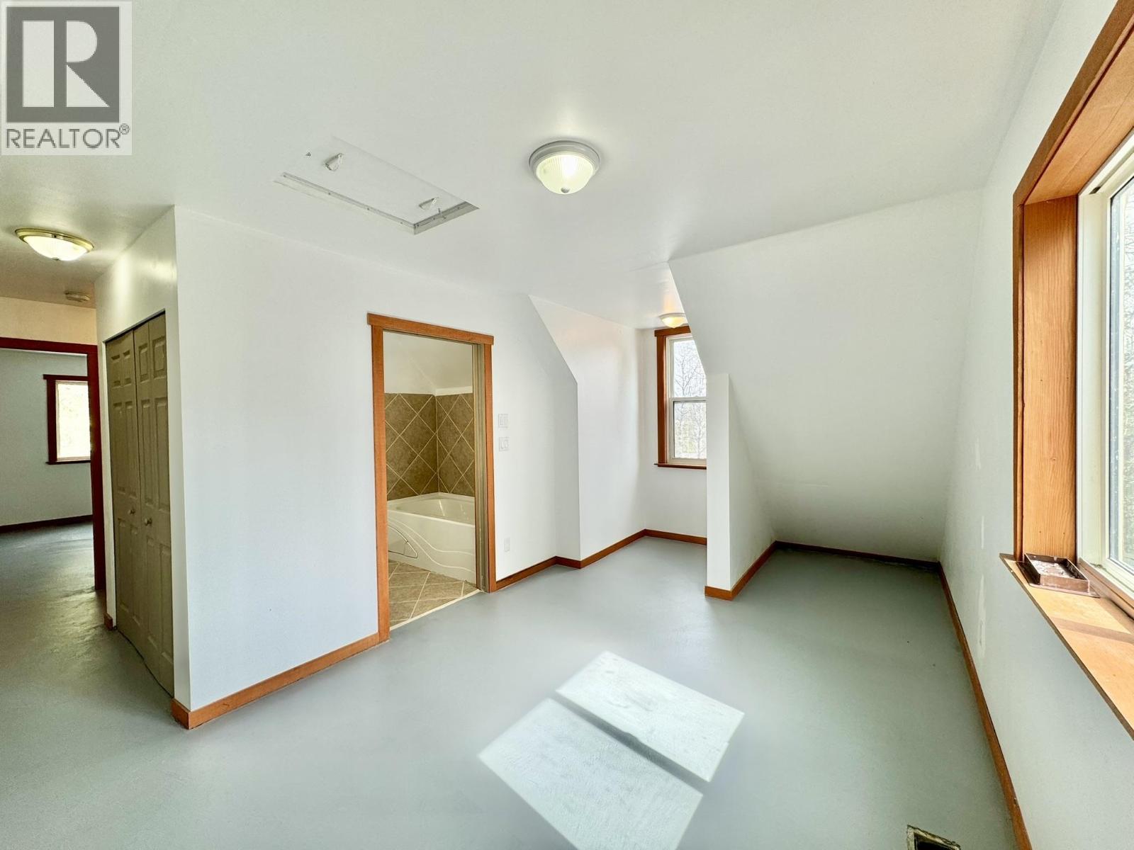 6352 Wolfe Road, Horse Lake, BC - Indoor Photo Showing Other Room