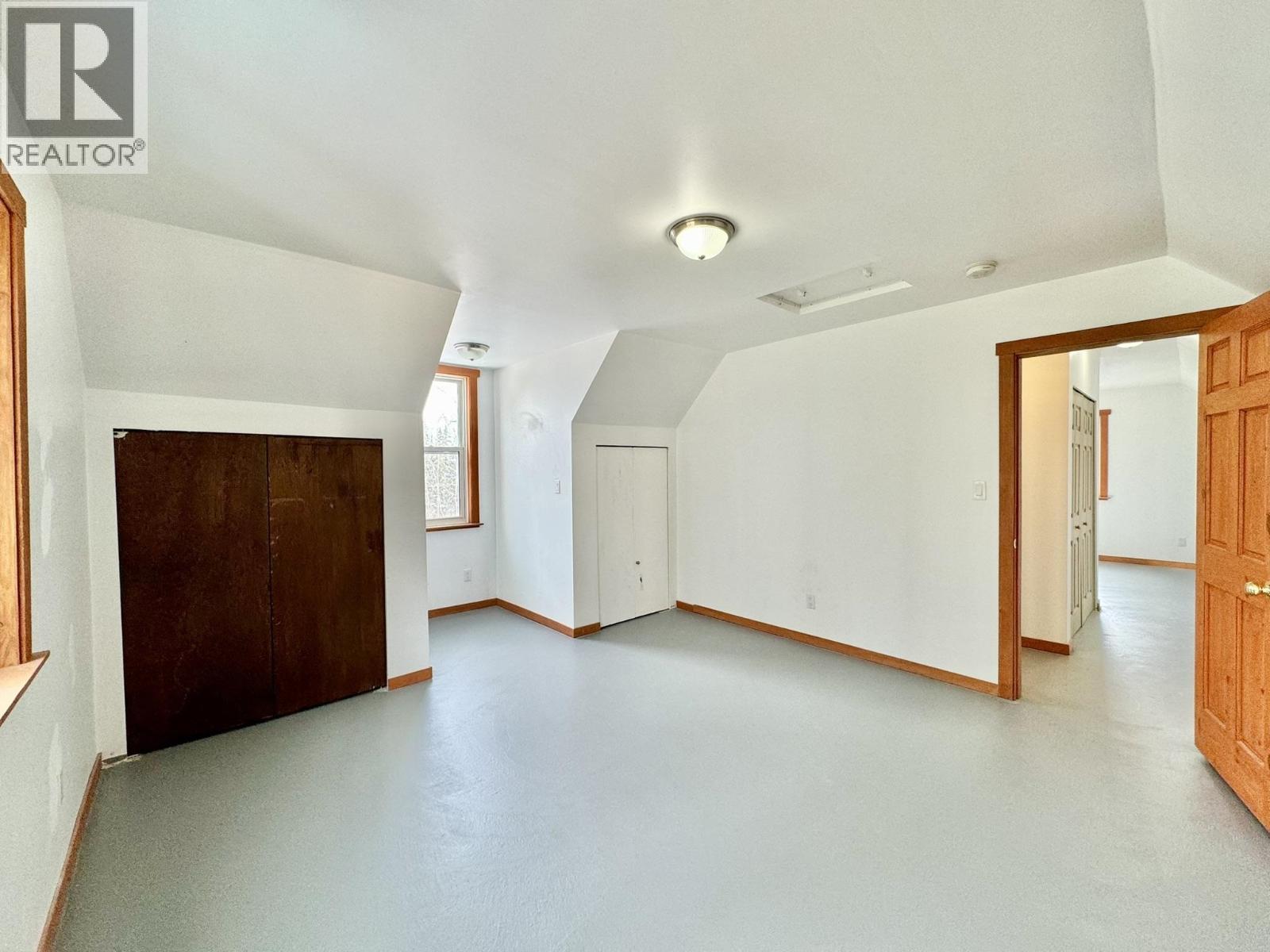 6352 Wolfe Road, Horse Lake, BC - Indoor Photo Showing Other Room