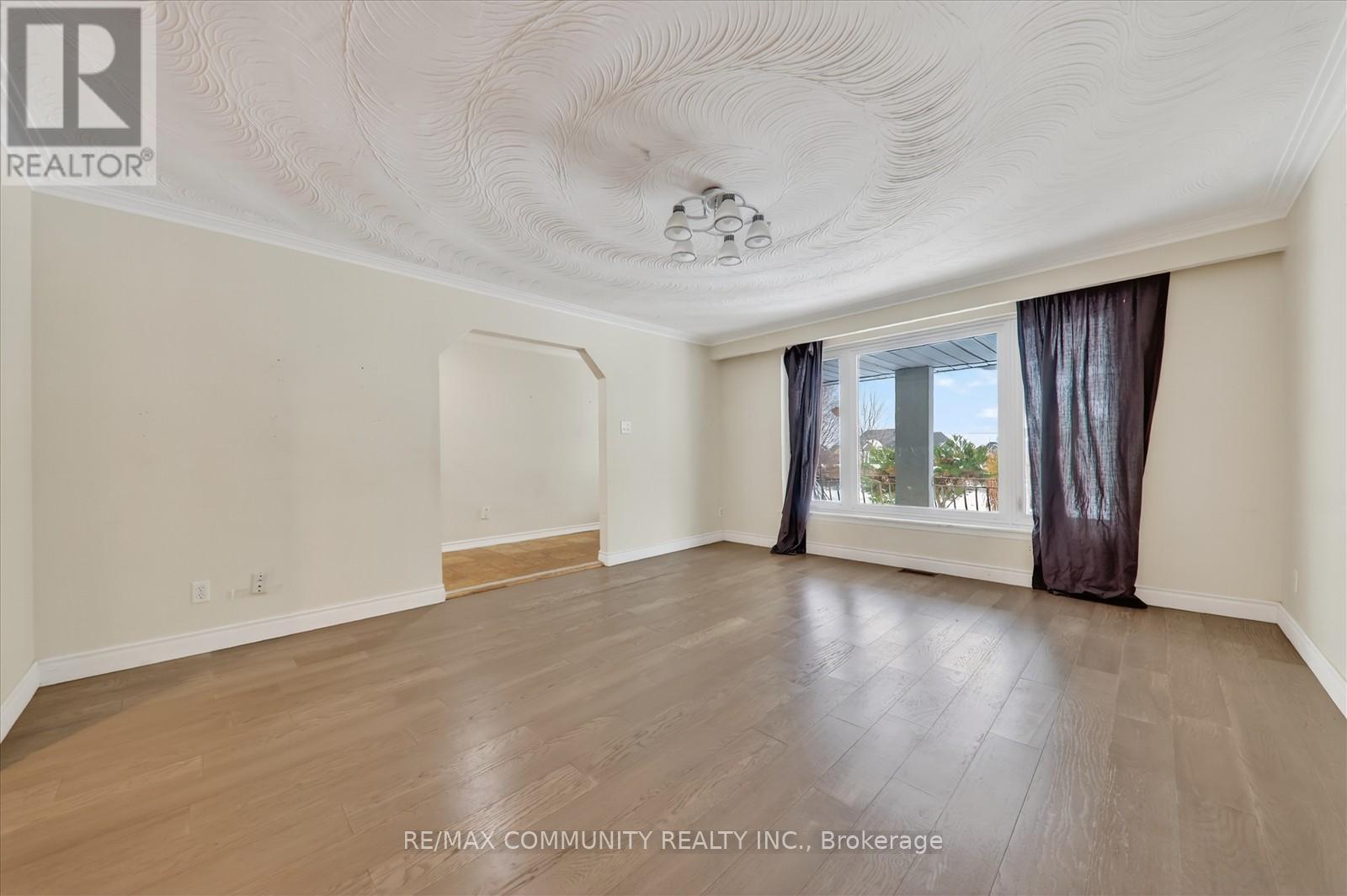 Main - 6104 Bloomington Road, Whitchurch-Stouffville, ON - Indoor Photo Showing Other Room