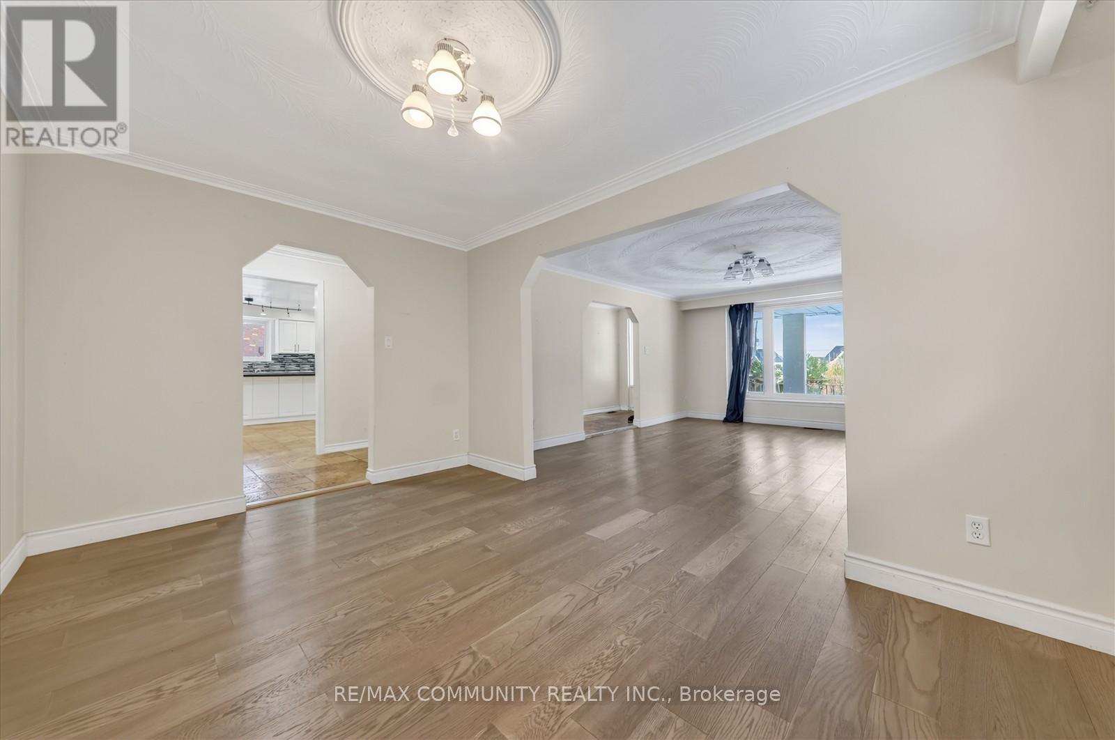 Main - 6104 Bloomington Road, Whitchurch-Stouffville, ON - Indoor Photo Showing Other Room