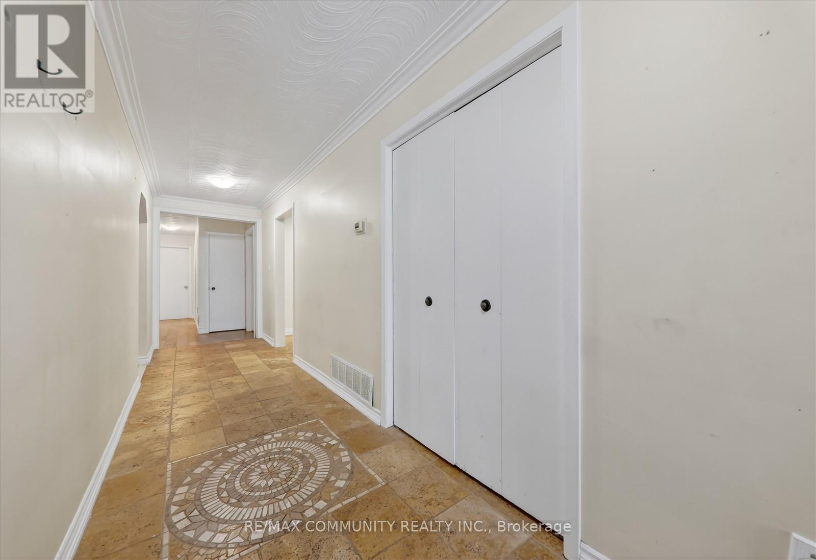 Main - 6104 Bloomington Road, Whitchurch-Stouffville, ON - Indoor Photo Showing Other Room