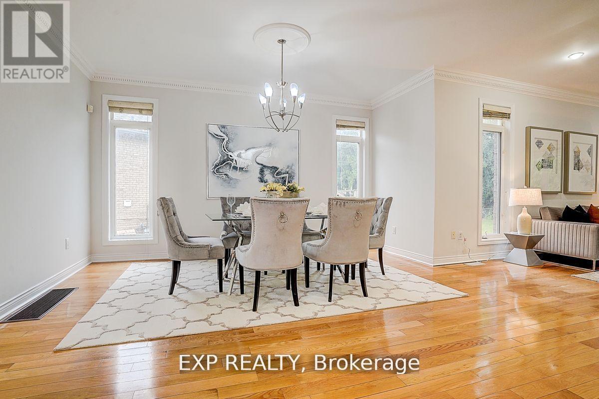 12 Tormina Court, Markham, ON - Indoor Photo Showing Dining Room