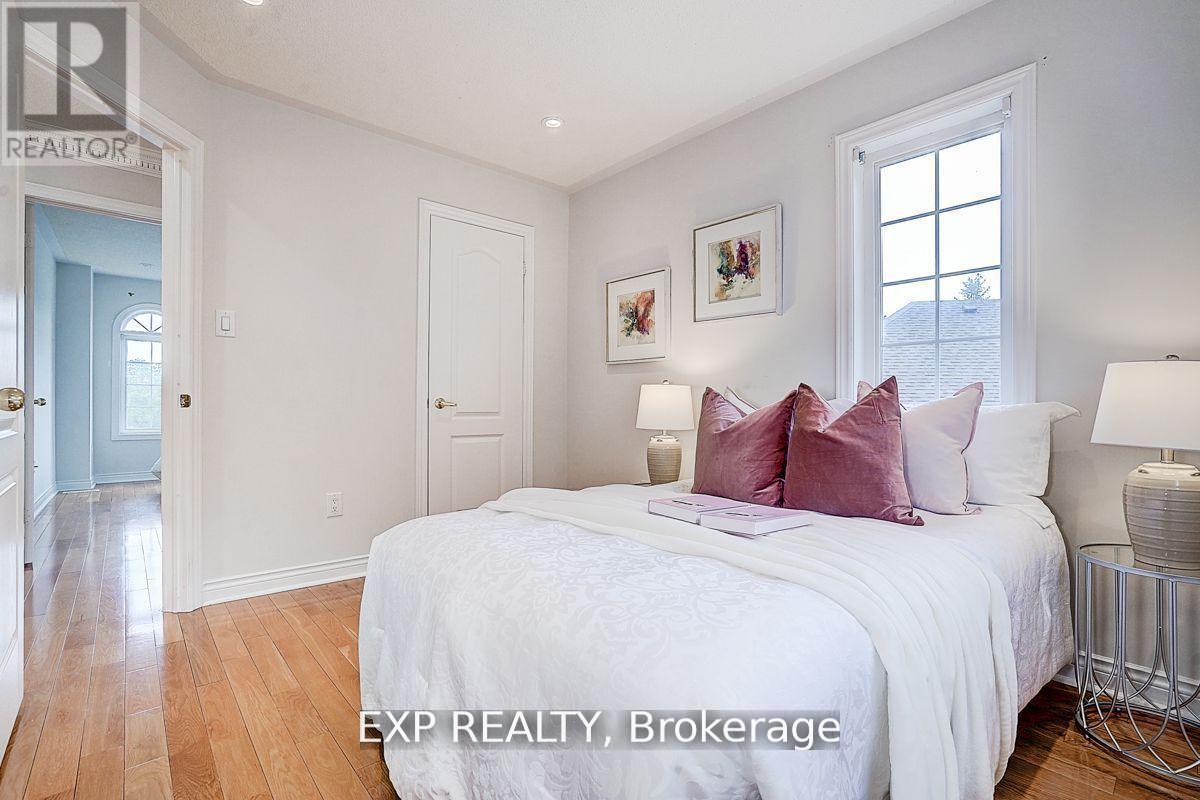 12 Tormina Court, Markham, ON - Indoor Photo Showing Bedroom