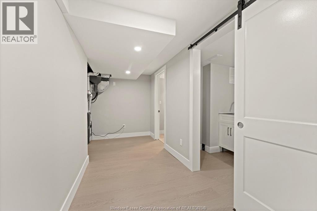 2960 Meadowbrook Lane Unit# 2, Windsor, ON - Indoor Photo Showing Other Room