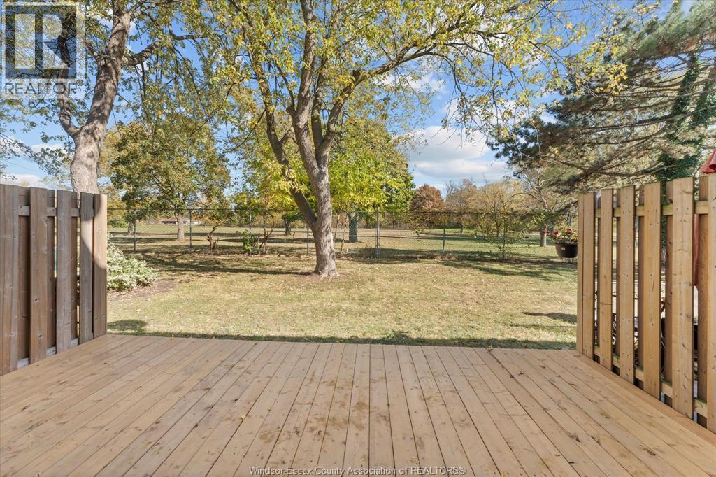 2960 Meadowbrook Lane Unit# 2, Windsor, ON - Outdoor