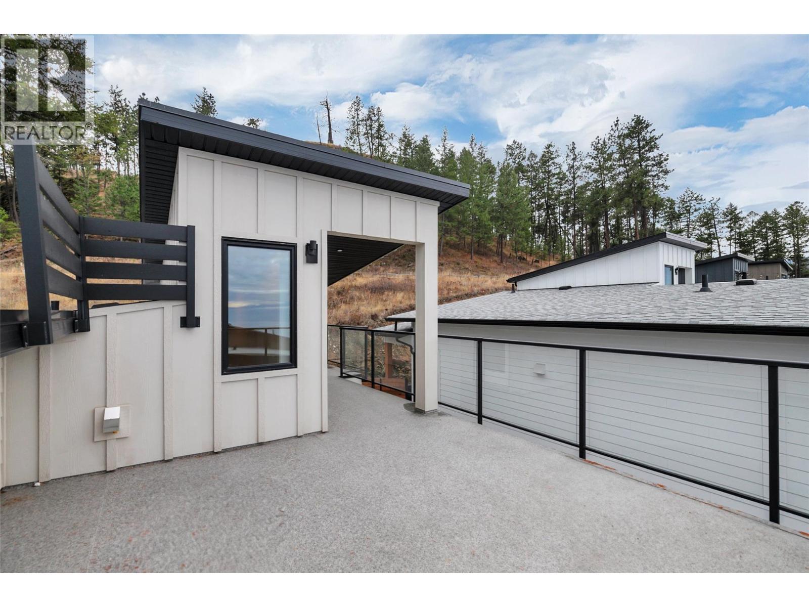 1839 Grey Owl Court, Kelowna, BC - Outdoor With Exterior