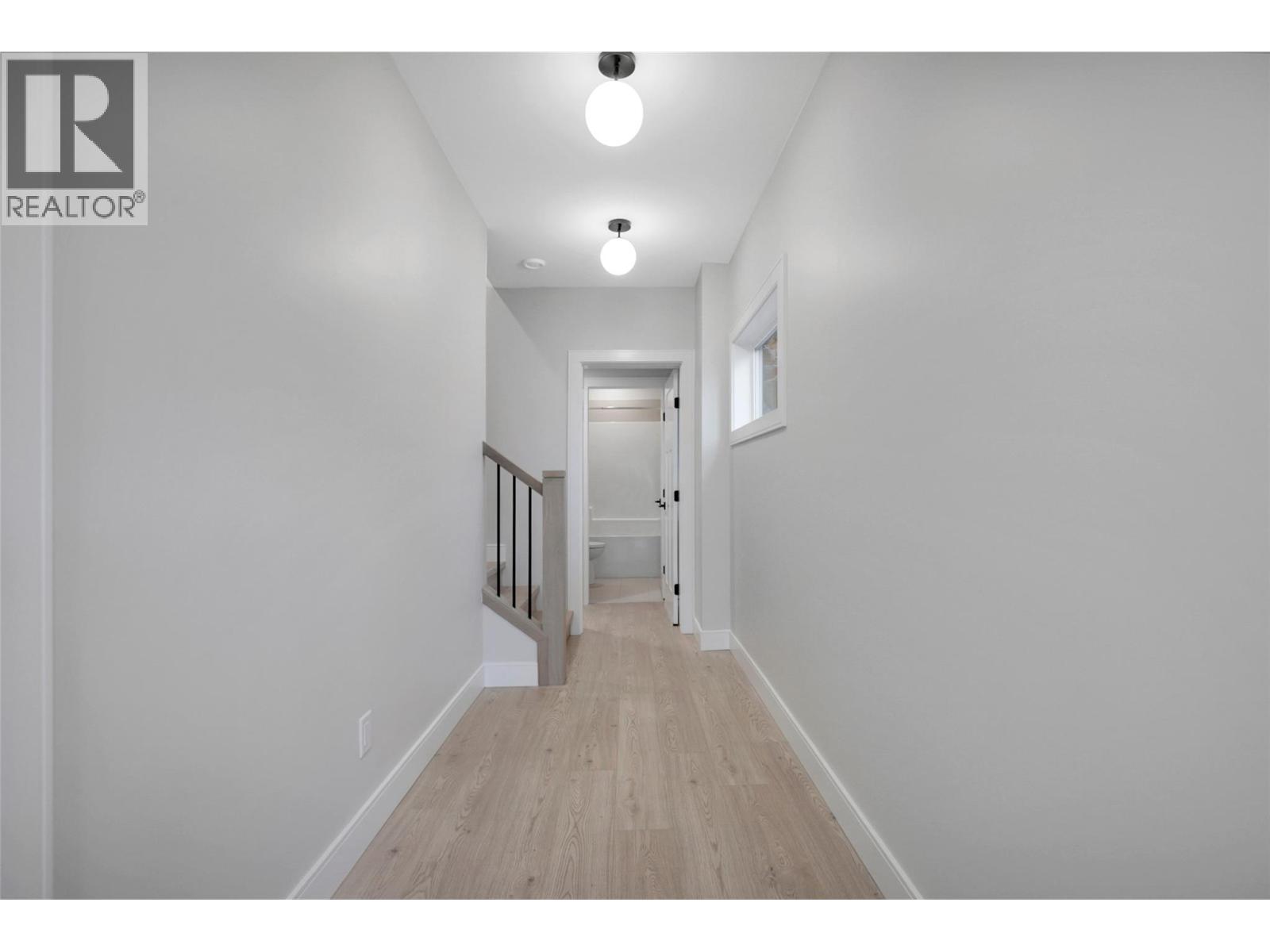 1839 Grey Owl Court, Kelowna, BC - Indoor Photo Showing Other Room