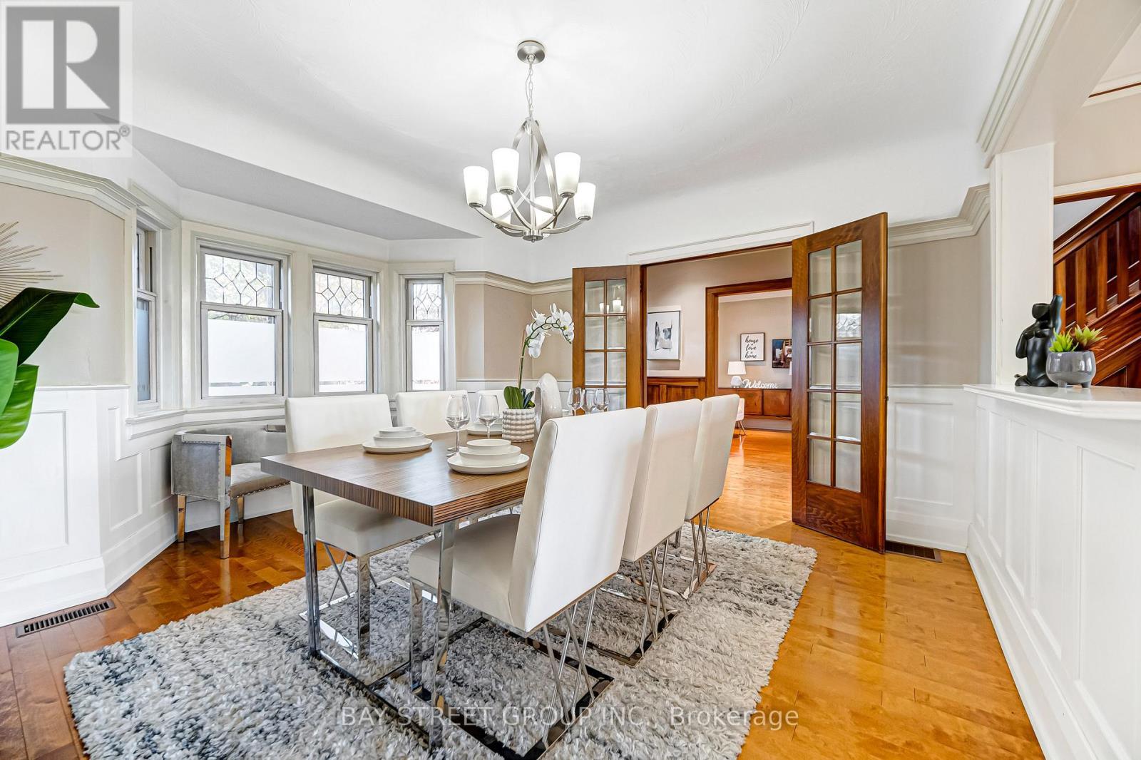136 Humbercrest Boulevard, Toronto, ON - Indoor Photo Showing Dining Room