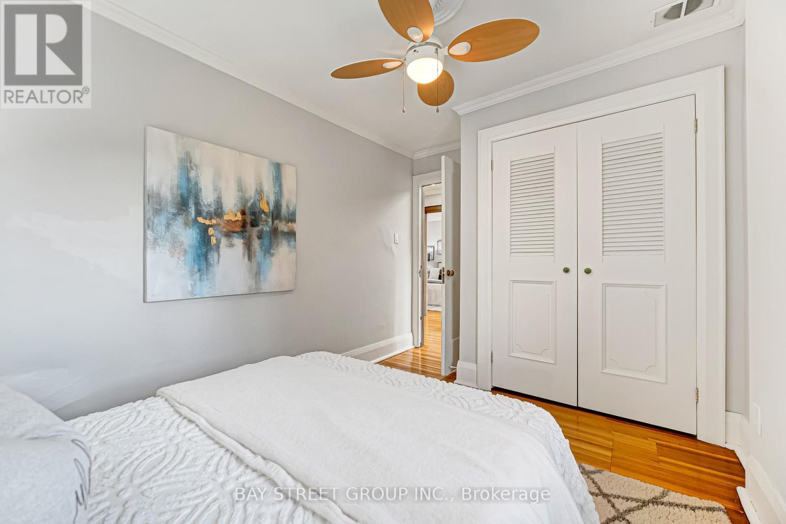 136 Humbercrest Boulevard, Toronto, ON - Indoor Photo Showing Bedroom