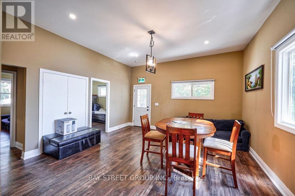 1000 Goffatt Island, Ramara, ON - Indoor Photo Showing Dining Room