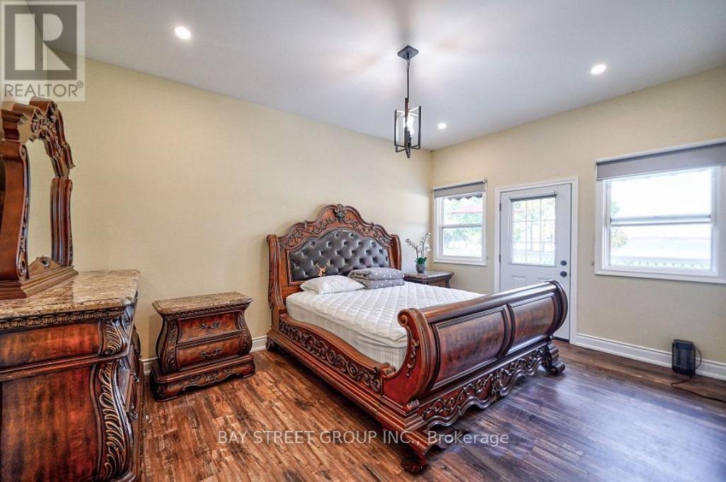 1000 Goffatt Island, Ramara, ON - Indoor Photo Showing Bedroom