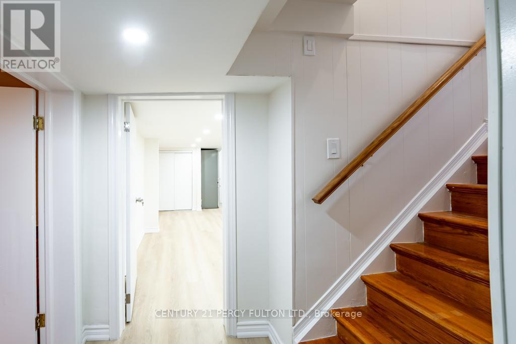 Bsmt #2 - 243 Ruggles Avenue, Richmond Hill, ON - Indoor Photo Showing Other Room