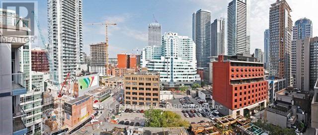 Ph22 - 270 Wellington Street W, Toronto, ON - Outdoor With Facade