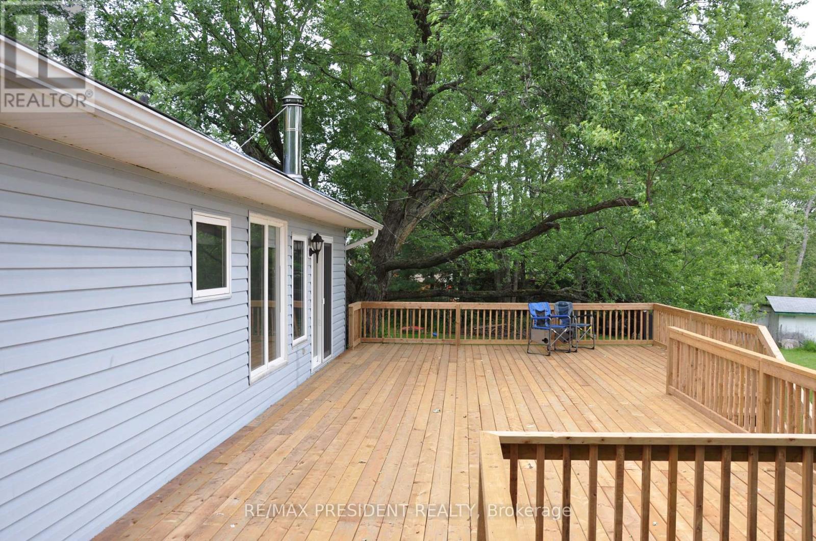 17 Cedar Bay Road, Kawartha Lakes, ON - Outdoor With Deck Patio Veranda With Exterior