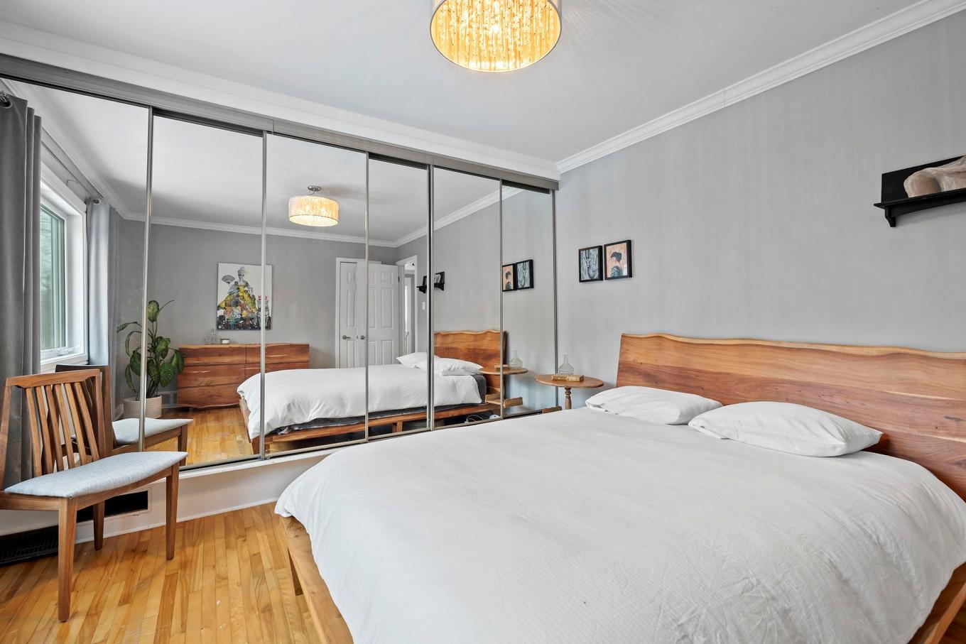 Chambre à coucher principale - 85 Av. Parkdale, Pointe-Claire, QC - Indoor Photo Showing Bedroom