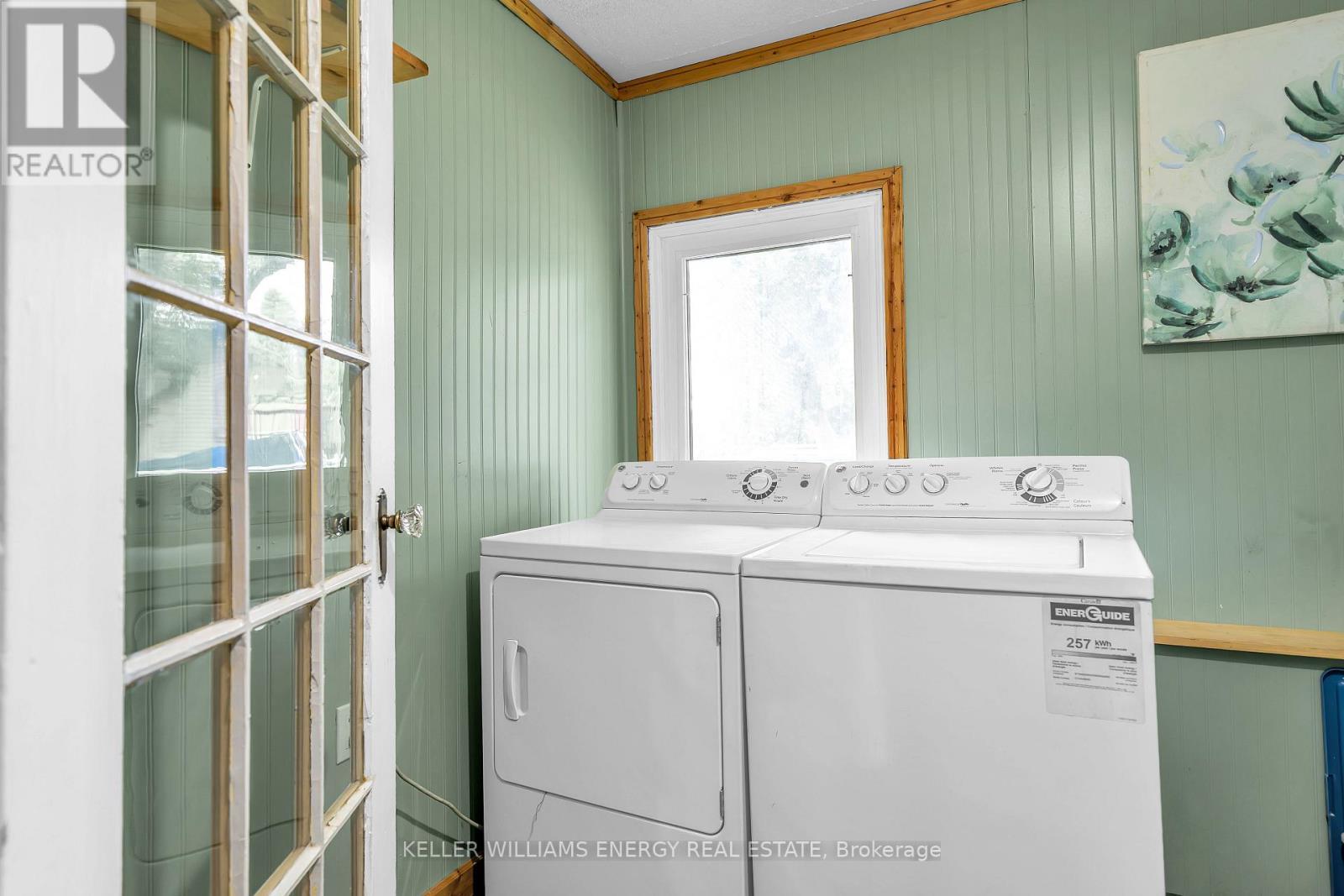 247 Williams Point Road, Scugog, ON - Indoor Photo Showing Laundry Room