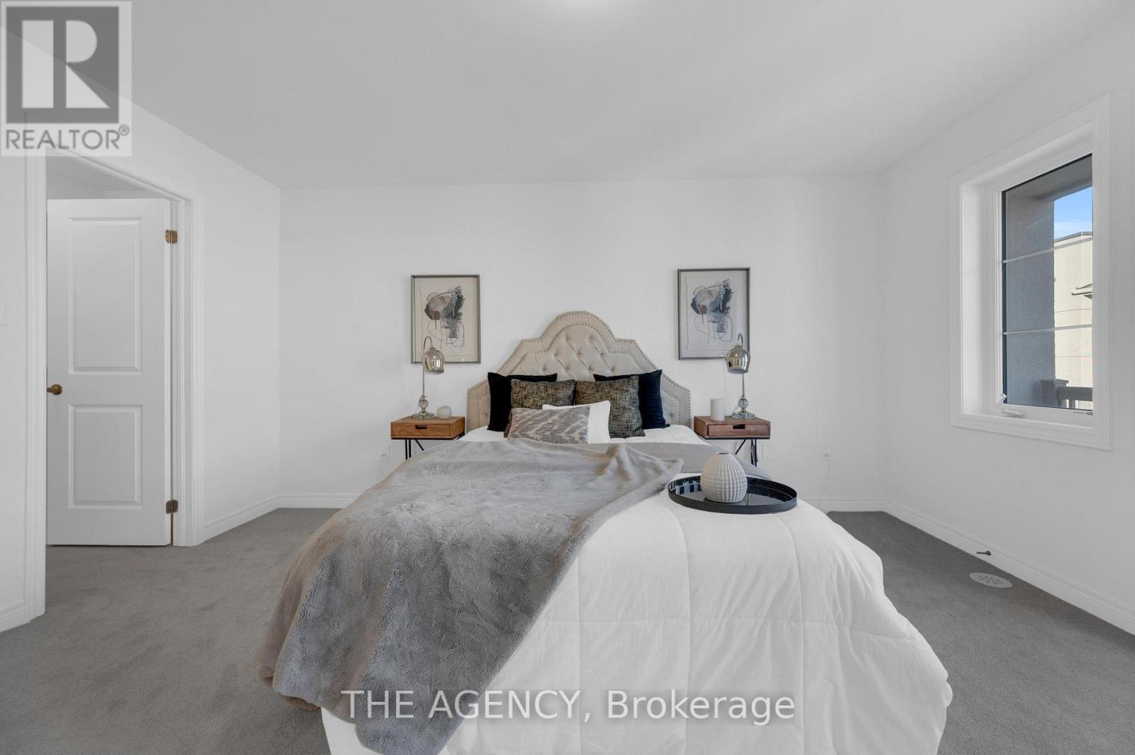 33 Bruce Boyd Drive, Markham, ON - Indoor Photo Showing Bedroom