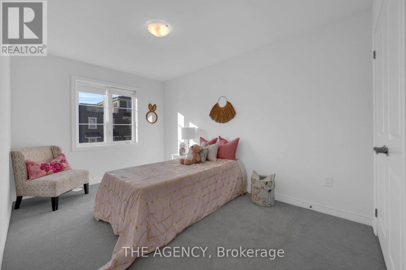 33 Bruce Boyd Drive, Markham, ON - Indoor Photo Showing Bedroom